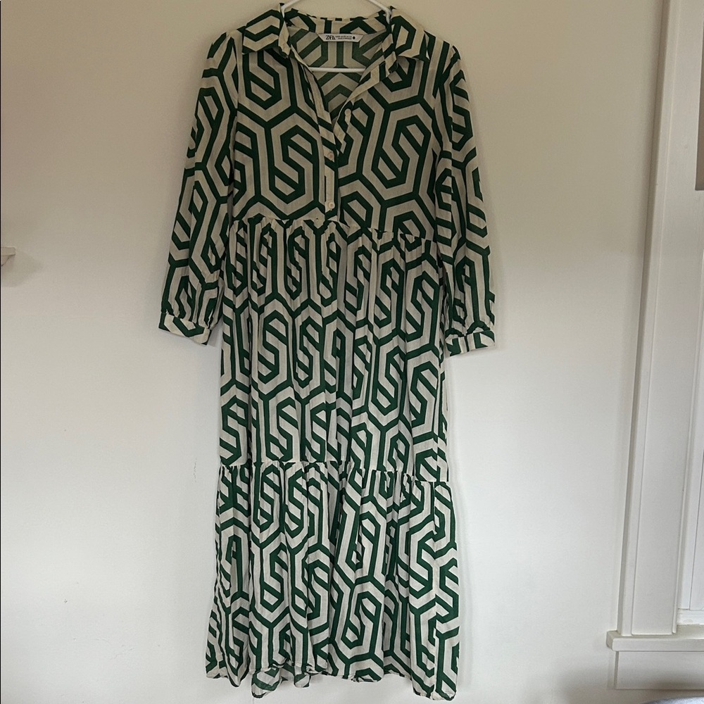 Zara Long Sleeve Dress in Green and White